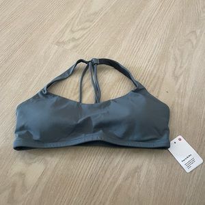 Lululemon free to be bra